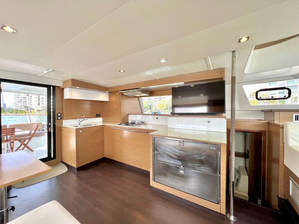 Catamarán Keith – Experiencia Privada en el Caribe