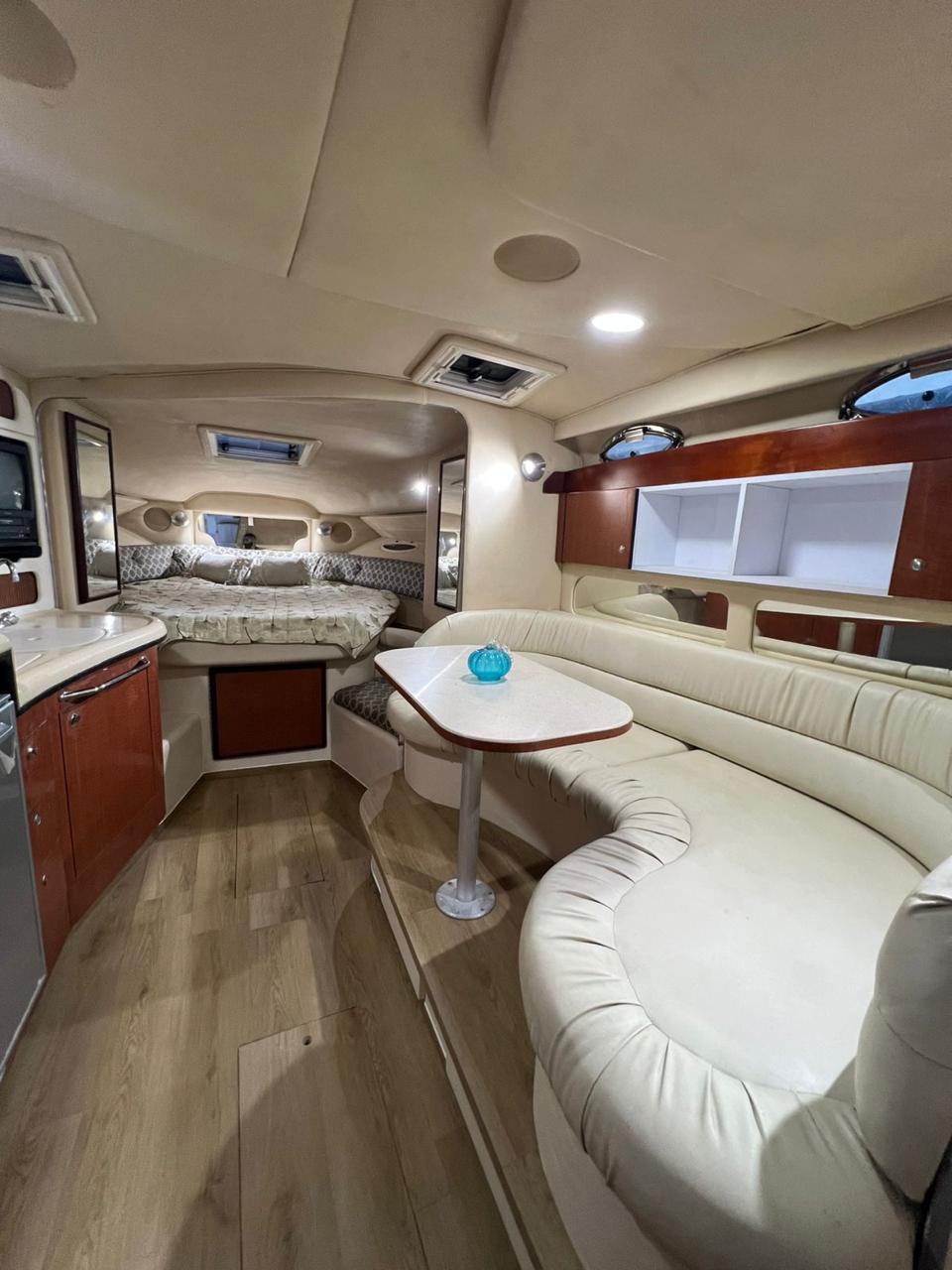Yate Mamba 24 – Velocidad y Estilo en el Caribe