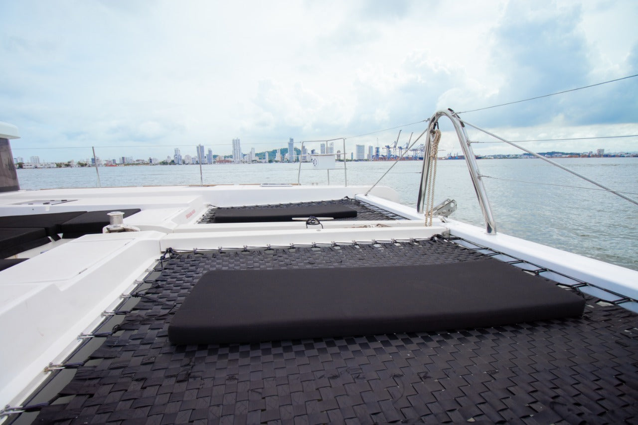 Catamarán Sea Warriors – Experiencia Privada en el Caribe