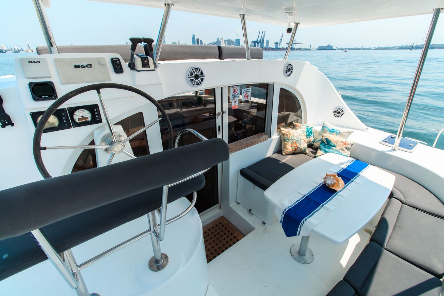 Catamarán Juliet – Experiencia Privada en el Caribe