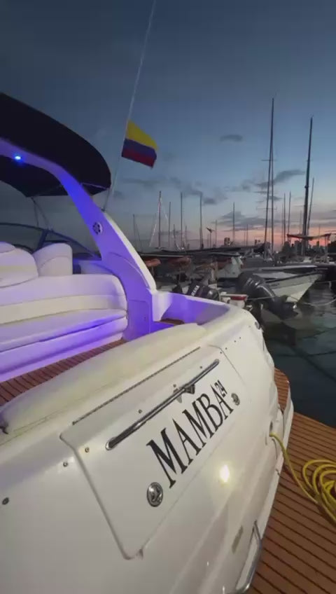 Yate Mamba 24 – Velocidad y Estilo en el Caribe